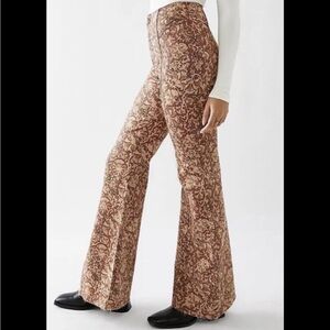 Free people wild honey printed flare floral semi stretch Brown Rose 27